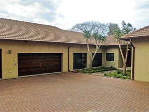4 Bedroom House in Bryanston