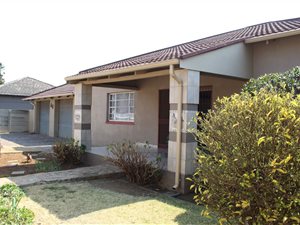 3 Bed House in Vulcania