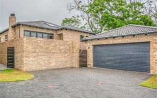 3 Bedroom Townhouse in Lorraine