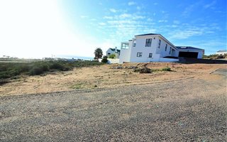 1260 m² Land available in Britannica Heights