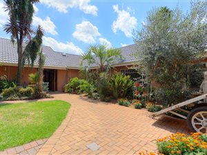 3 Bed House in Waterval Estate