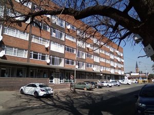 4975 m² Office Space in Wonderboom South