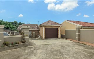 4 Bedroom House in Bonela