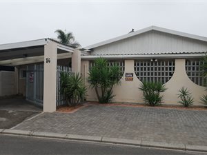 3 Bed House in Peerless Park