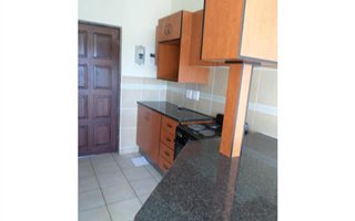 2 Bedroom Apartment in Veld En Vlei