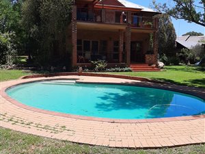 2.2 ha Farm in Muldersdrift