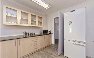 16 m² Office Space in Fourways