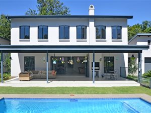 3 Bed Cluster in Bryanston East