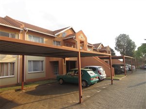 2 Bed Townhouse in Airport Park