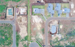 354 m² Land available in Clayville
