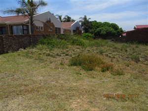 756 m² Land available in Menkenkop