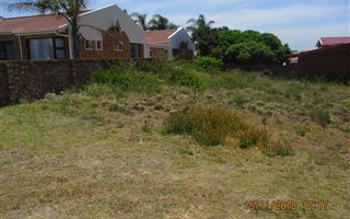 756 m² Land available in Menkenkop