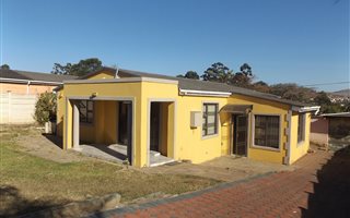 3 Bedroom House in Ridge Park