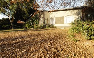 6 Bedroom House in Clubville