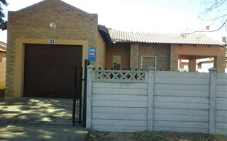 3 Bedroom House in Protea Park