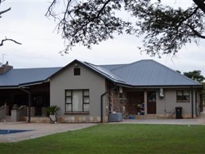 980 ha Farm in Tuinplaas
