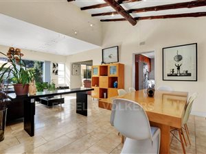 3 Bed Apartment in Epsom Downs