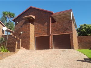 3 Bed Simplex in Wilro Park