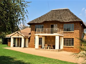 7 Bed House in Donkerhoek