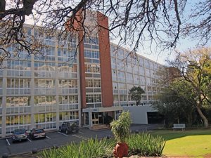 3 Bed Apartment in Hyde Park