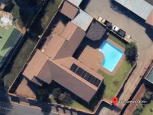 1057 m² Industrial space in Witfield
