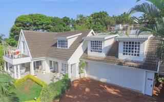 5 Bedroom House in La Lucia