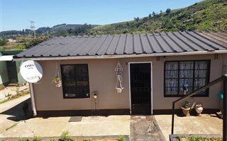 2 Bedroom House in Bombay Heights