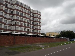 2 Bed Apartment in Pinetown Central