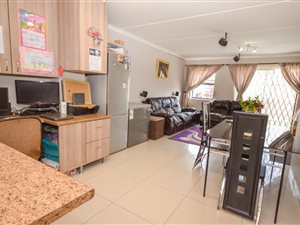 3 Bed Townhouse in Bellville Central