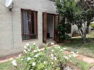 2 Bed Apartment in Paulshof