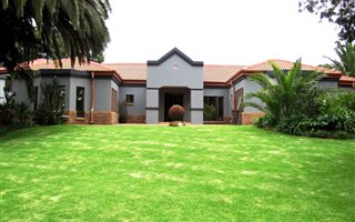 4 Bedroom House in Lakefield