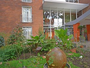 2 Bed Apartment in Atholl