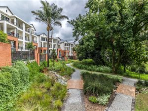 2 Bed Apartment in Linbro Park