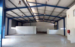 682 m² Industrial space in Avoca