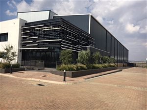 8523 m² Industrial space in Waterfall Estate