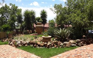 2 Bedroom Apartment in Ruimsig