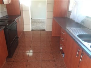 3 Bed House in Bonaero Park