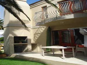 3 Bed Townhouse in Paradise Beach