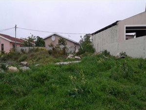 537 m² Land available in Plettenberg Bay