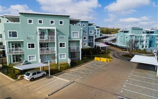 2 Bedroom Townhouse in Paulshof