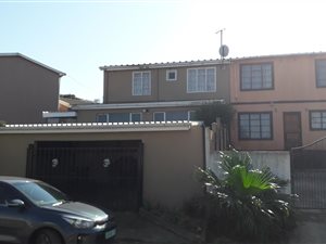3 Bed House in Bombay Heights
