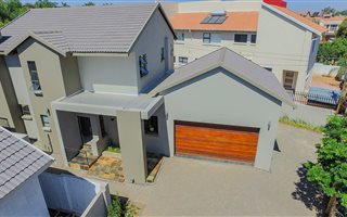 4 Bedroom House in Faerie Glen