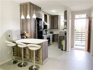 3 Bed Apartment in Morninghill