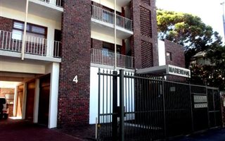 2 Bedroom Apartment in Newlands