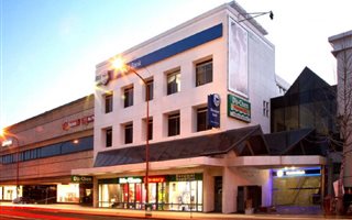 65 m² Commercial space in Claremont