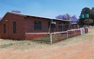 2 Bedroom House in Buffelspoort