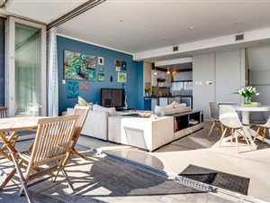 2 Bed Apartment in Point Waterfront