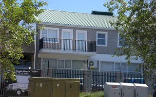 90 m² Commercial space in Somerset Ridge
