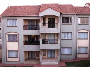 1 Bed Apartment in Paramount Estate