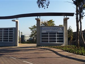 661 m² Industrial space in Halfway House
